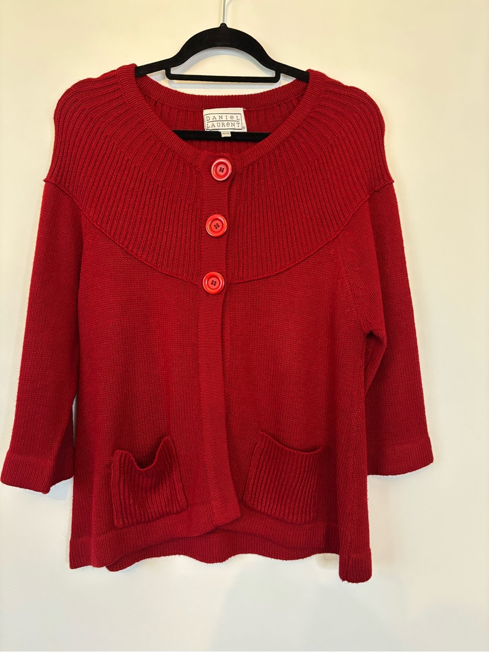 Red Ribbed Button-Front Cardigan - Picture 4 of 8